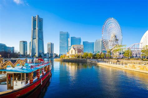 パシフィコ横浜 近くのホテル と 未来の都市デザイン